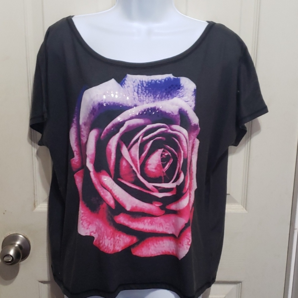 Aeropostale short top